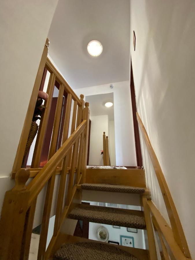 Casa Lucky Hotell Rîşnov Eksteriør bilde